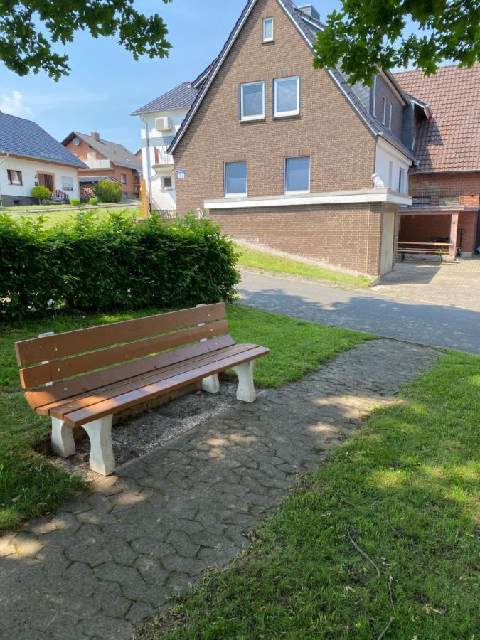 Familienfreundliche Ferienwohnung Anna Rollshausen Екстер'єр фото